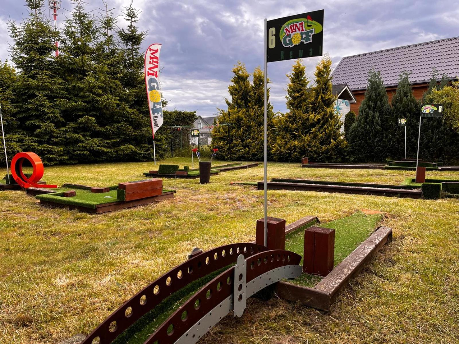 Villa Honoratka Z Prywatnym Polem Do Gry W Mini Golf Rewal Exteriör bild